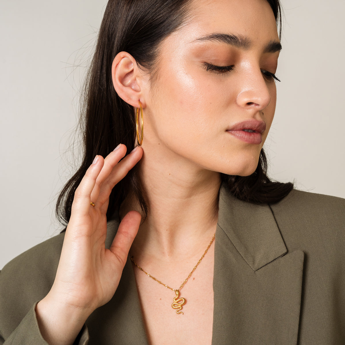 Isa Hoop Earrings