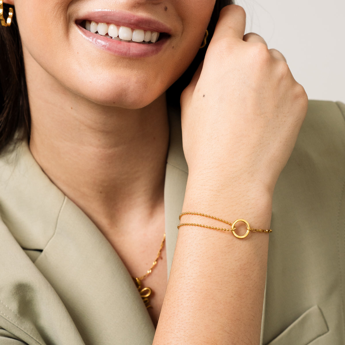 Gold Viora Bracelet