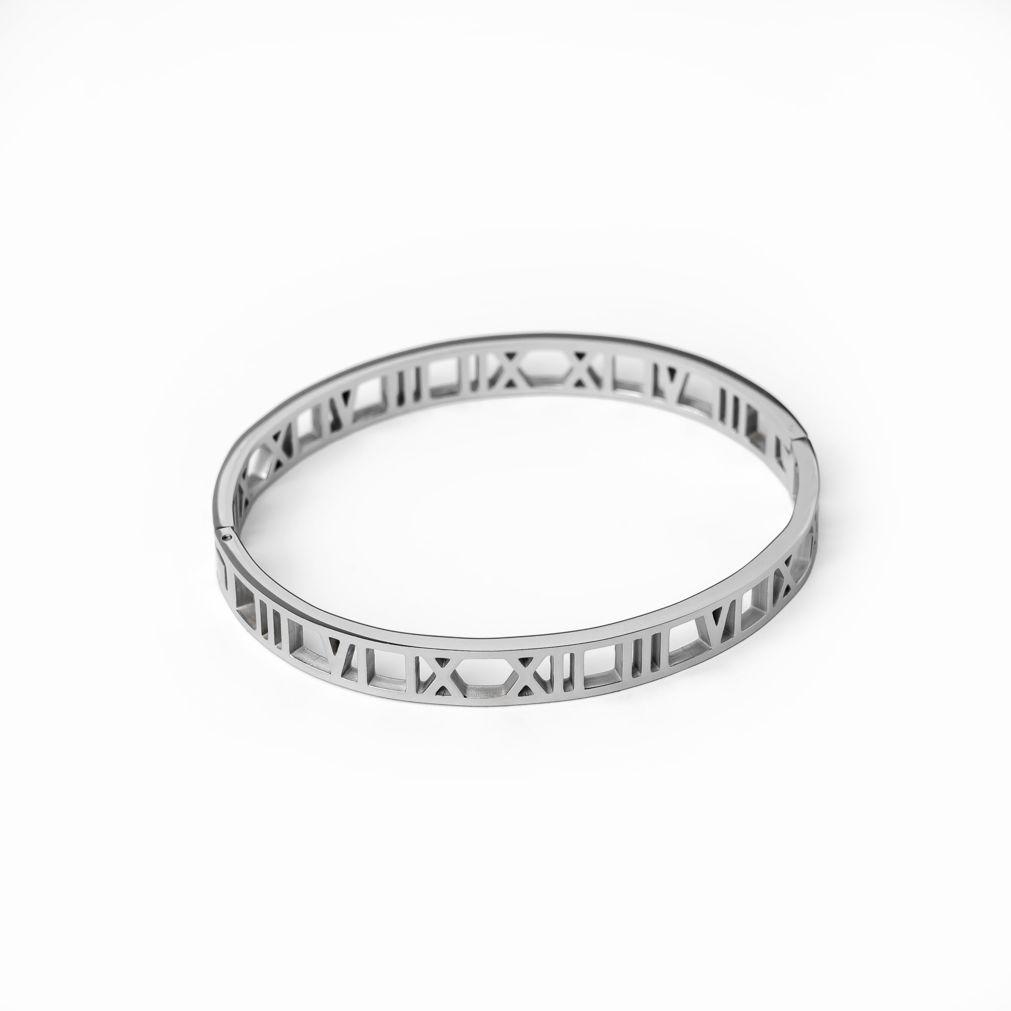 Novia Numeral Bracelet