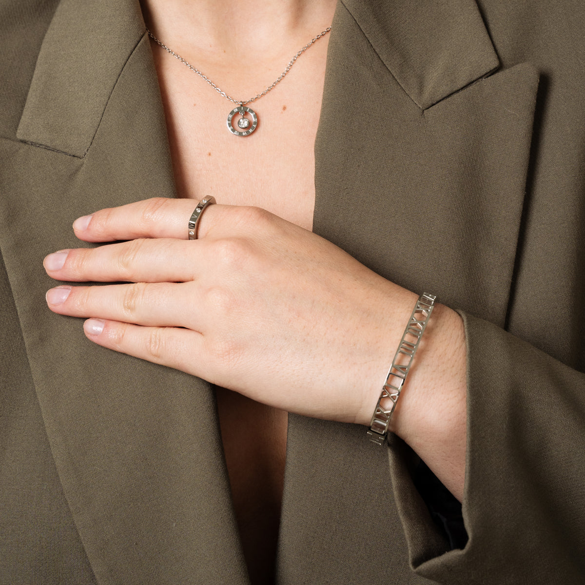 Novia Numeral Bracelet
