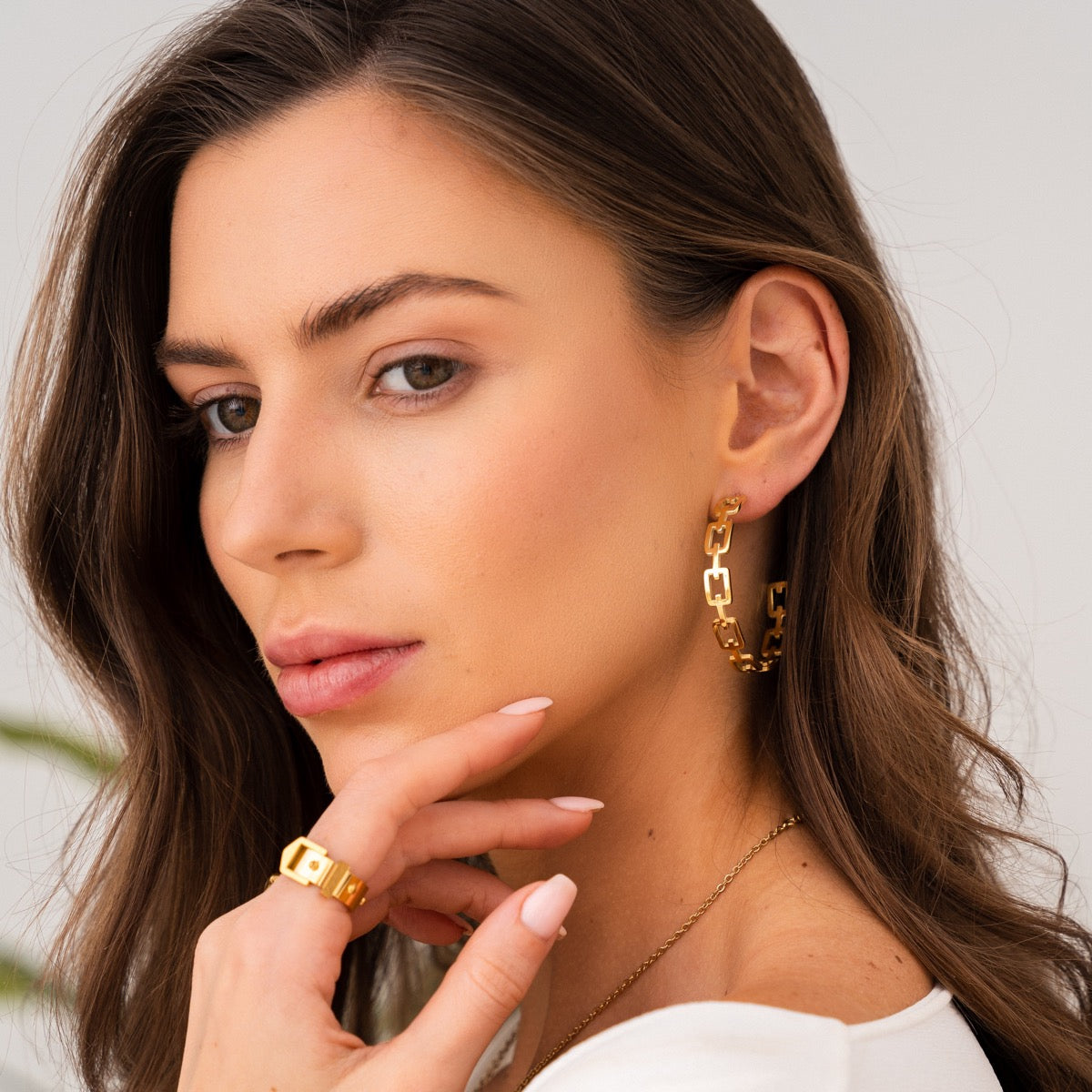 18K Gold Geometric Hoop Earrings